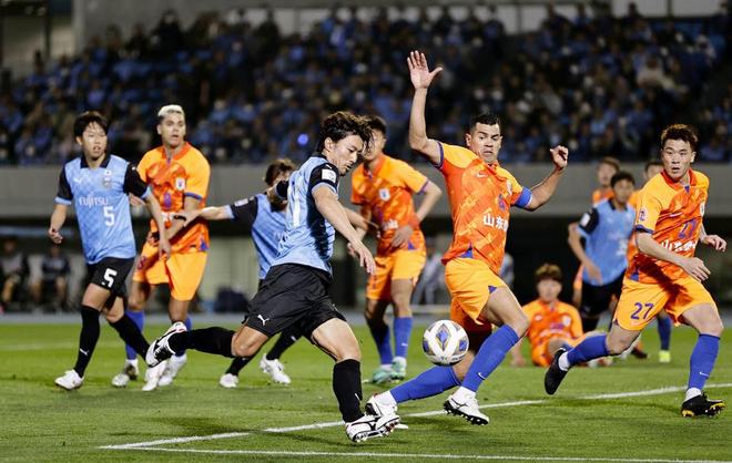 九游娱乐app-亚冠窗口期再迎强敌，多特蒙德再遭质疑，主帅态度：气氛紧张，高层口径保持一致的简单介绍