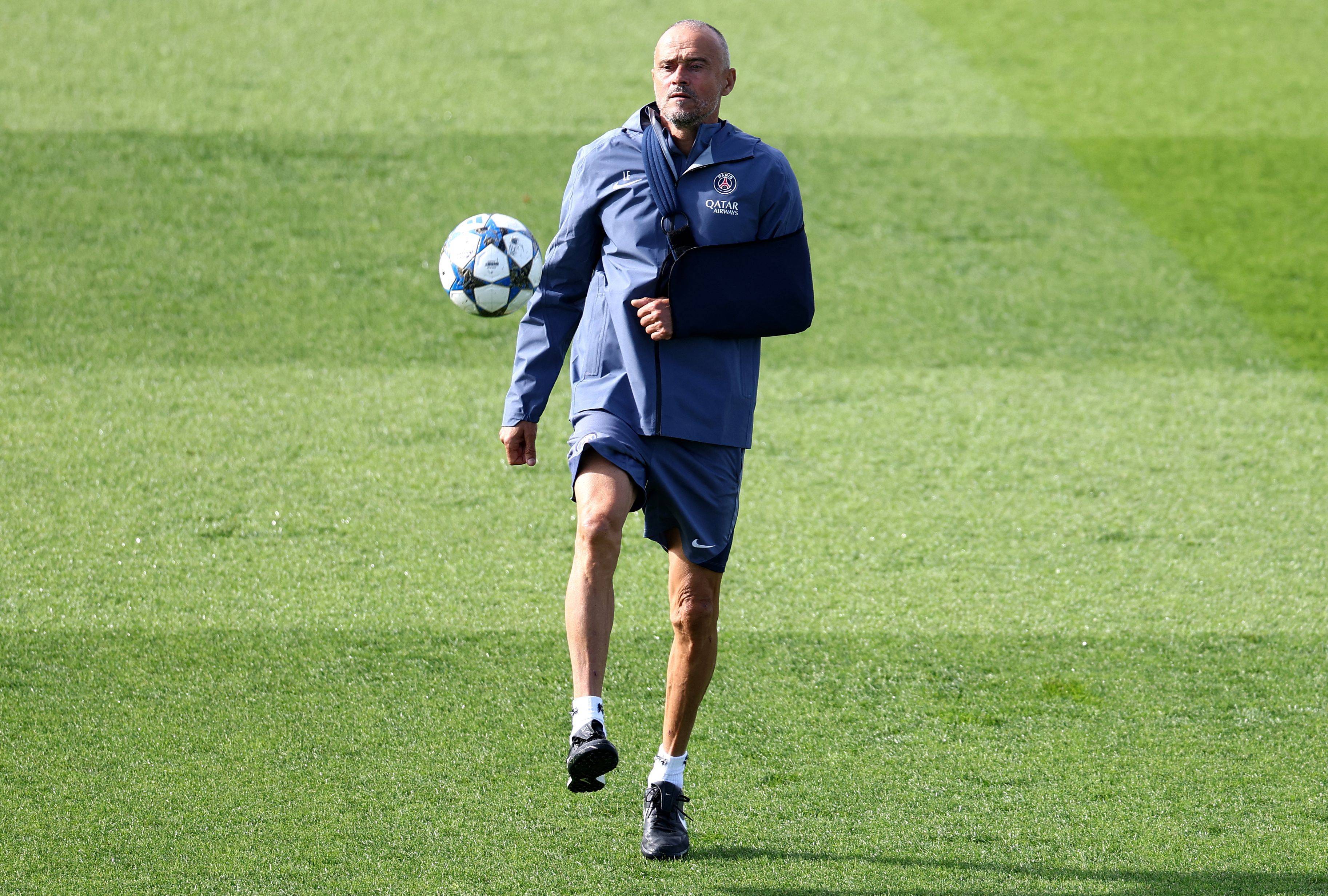 九游娱乐app-关于巴黎圣日耳曼发布备战花絮，关键时刻再遭质疑，欧冠任务艰巨，细节决定成败的信息